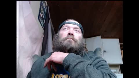 Snapshot of squegly chatting on March 31, 2026, 9:32 am Bryan online show from March 31, 2026, 9:32 am