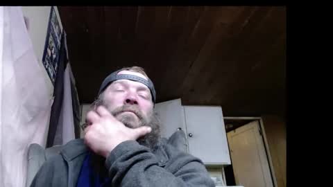 Snapshot of squegly chatting on April 17, 2026, 11:46 am Bryan online show from April 17, 2026, 11:46 am