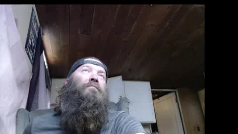 Snapshot of squegly chatting on April 26, 2026, 7:33 pm Bryan online show from April 26, 2026, 7:33 pm