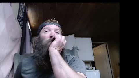 Snapshot of squegly chatting on April 29, 2026, 7:31 pm Bryan online show from April 29, 2026, 7:31 pm