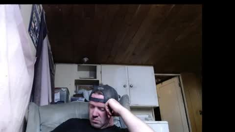 Snapshot of squegly chatting on May 8, 2026, 12:21 pm Bryan online show from May 8, 2026, 12:21 pm