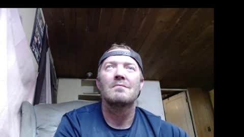 Snapshot of squegly chatting on May 14, 2026, 9:49 am Bryan online show from May 14, 2026, 9:49 am