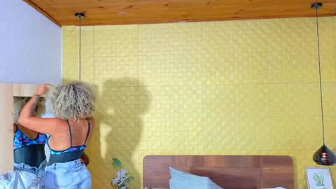 Snapshot of squirter_girl69 chatting on December 12, 2024, 3:21 am squirter_girl69 online show from December 12, 2024, 3:21 am