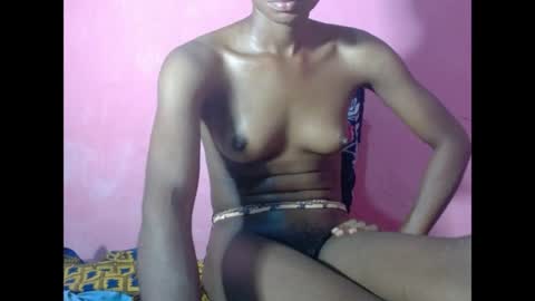 Snapshot of squirty_joy chatting on June 29, 2026, 9:48 pm Magdalen online show from June 29, 2026, 9:48 pm