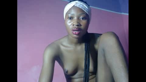 Snapshot of squirty_joy chatting on June 30, 2026, 6:31 pm Magdalen online show from June 30, 2026, 6:31 pm