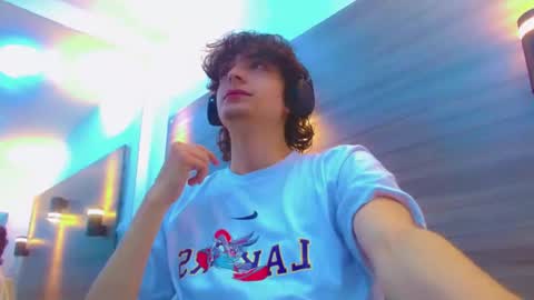 ethan online show from March 26, 2026, 1:06 pm