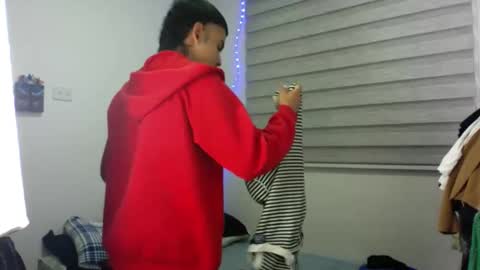 sorry mom online show from November 17, 2025, 11:10 pm