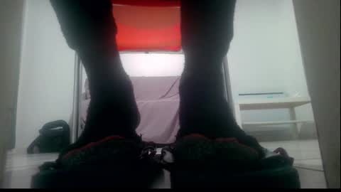 Snapshot of ssenzo chatting on February 18, 2025, 8:25 pm ssenzo online show from February 18, 2025, 8:25 pm