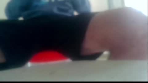 Snapshot of ssenzo chatting on February 23, 2025, 7:33 am ssenzo online show from February 23, 2025, 7:33 am