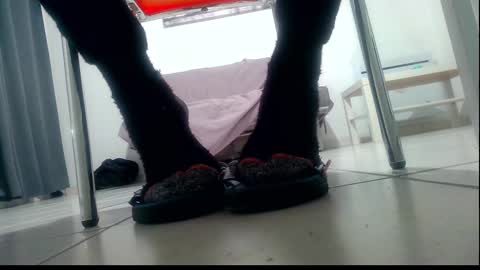 Snapshot of ssenzo chatting on February 23, 2025, 8:33 pm ssenzo online show from February 23, 2025, 8:33 pm