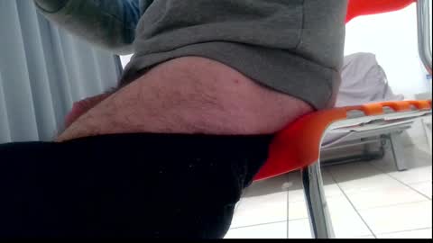 Snapshot of ssenzo chatting on September 26, 2025, 6:23 pm ssenzo online show from September 26, 2025, 6:23 pm