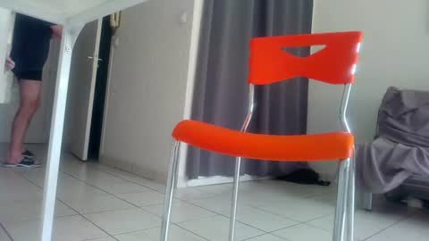 Snapshot of ssenzo chatting on July 26, 2026, 6:54 am ssenzo online show from July 26, 2026, 6:54 am