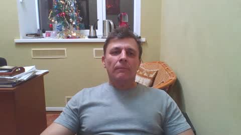 Snapshot of stacattoff chatting on December 25, 2024, 3:28 pm stacattoff online show from December 25, 2024, 3:28 pm