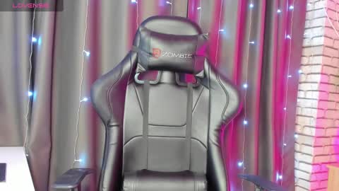 Stacey GMT5 Mo Tu We Th Fr Sa 3am -10am online show from December 20, 2024, 2:49 pm