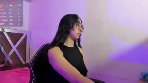 Snapshot of stacey_tay chatting on May 20, 2026, 11:49 am stacey_tay online show from May 20, 2026, 11:49 am