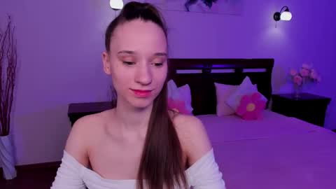 Snapshot of staceycutie chatting on February 28, 2026, 5:14 pm StaceyCutie online show from February 28, 2026, 5:14 pm