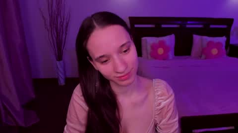 StaceyCutie online show from April 5, 2026, 5:21 pm