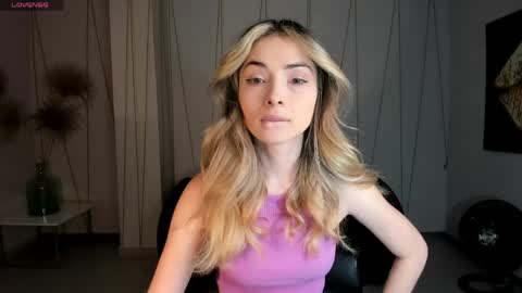 Snapshot of staceywood_ chatting on May 14, 2026, 11:39 am Stacy Woods online show from May 14, 2026, 11:39 am