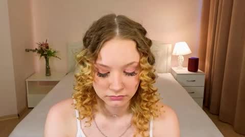 Snapshot of staceyyjones chatting on May 11, 2026, 10:21 am Stacey online show from May 11, 2026, 10:21 am