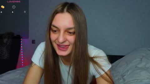 Snapshot of stacy_sexylips chatting on August 9, 2026, 9:09 pm Sexy lips online show from August 9, 2026, 9:09 pm