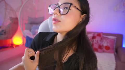stacycooper_ online show from May 21, 2026, 7:10 pm