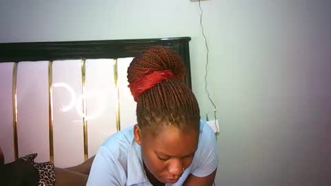 Stacysweet chocolate online show from October 30, 2025, 3:02 pm