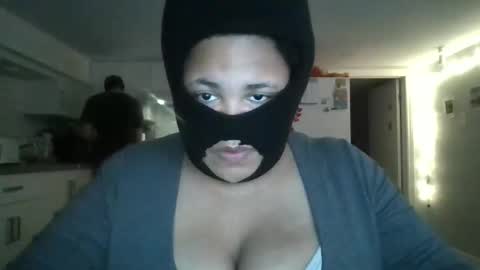 staeezee24 online show from January 11, 2026, 2:49 am