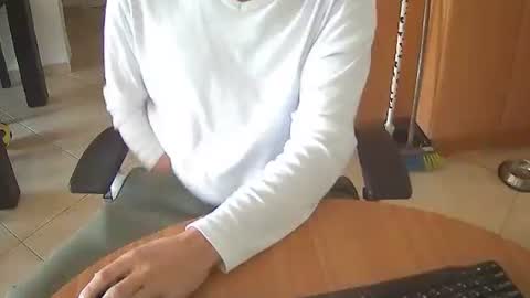 Snapshot of stallionvip chatting on February 11, 2026, 9:36 am stallionvip online show from February 11, 2026, 9:36 am