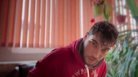 Stan online show from December 21, 2025, 1:07 pm