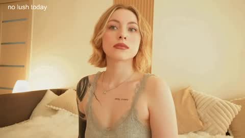 Snapshot of stanovaya300kg chatting on June 3, 2026, 1:14 pm Kristina online show from June 3, 2026, 1:14 pm