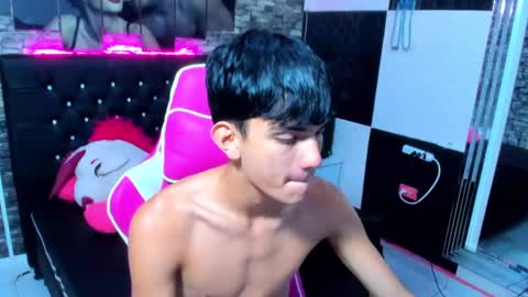 star_blew online show from December 4, 2024, 2:26 pm