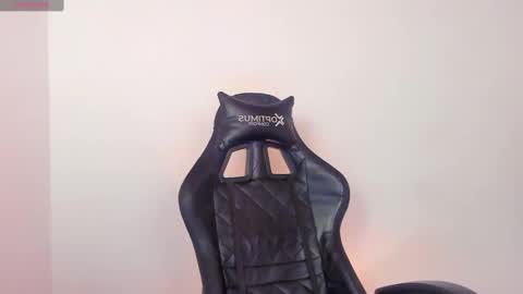 star_storm online show from January 1, 2025, 8:45 am