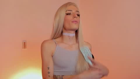 star_storm online show from January 17, 2025, 8:02 am