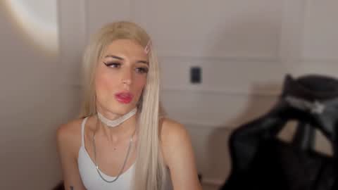 star_storm online show from January 30, 2025, 9:25 am