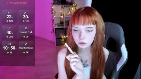 Shiina Mashiro online show from April 23, 2026, 12:29 pm
