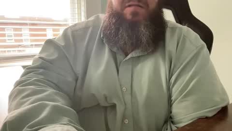 Snapshot of starlinkithr chatting on May 4, 2026, 2:57 pm starlinkithr online show from May 4, 2026, 2:57 pm