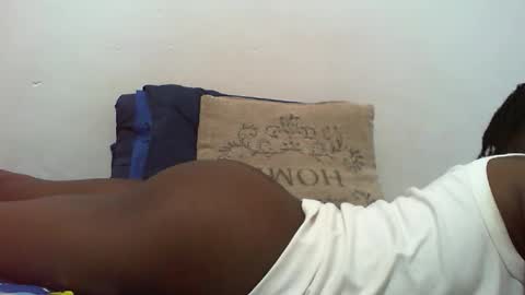 sweetgirl online show from October 17, 2025, 8:11 pm