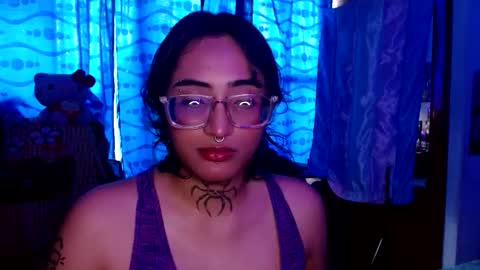      online show from September 24, 2025, 9:29 pm