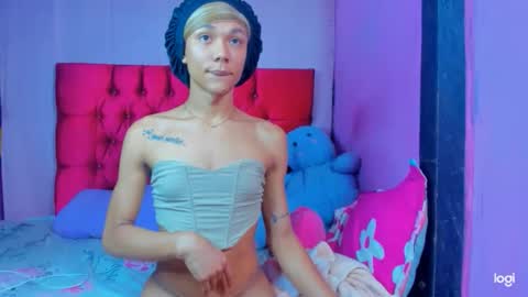 Snapshot of stassiebell chatting on February 3, 2026, 9:14 am stassiebell online show from February 3, 2026, 9:14 am