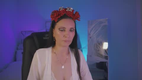 Snapshot of steaflers_mom chatting on October 17, 2025, 7:44 am steaflers_mom online show from October 17, 2025, 7:44 am