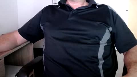 Snapshot of stefan2580 chatting on December 5, 2025, 9:18 am Stefan online show from December 5, 2025, 9:18 am