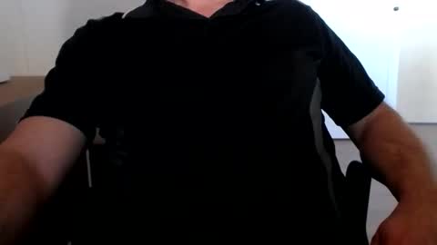 Snapshot of stefan2580 chatting on February 10, 2026, 8:51 am Stefan online show from February 10, 2026, 8:51 am