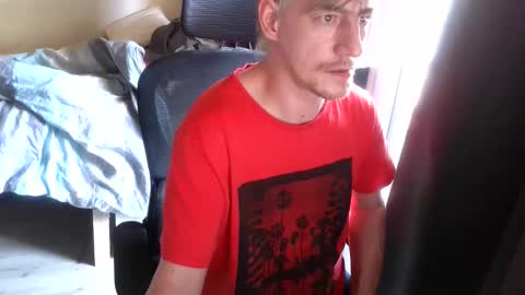 Snapshot of stefan302 chatting on May 24, 2026, 12:43 pm hornywixer20cm online show from May 24, 2026, 12:43 pm