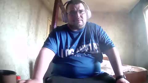 Snapshot of stefan90pt chatting on May 16, 2026, 11:53 am Stefan online show from May 16, 2026, 11:53 am