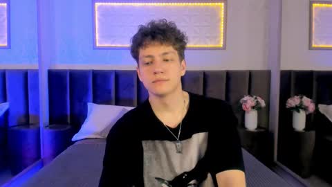 Esrefan online show from February 26, 2026, 7:35 pm