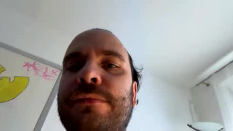 stefanomorelli online show from October 7, 2025, 9:06 am