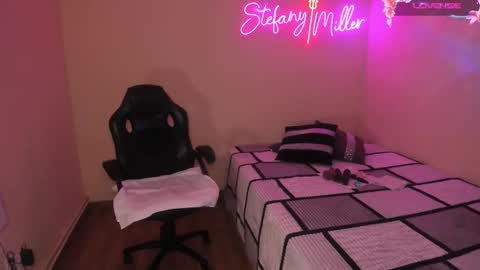 stefany online show from February 27, 2025, 9:11 am