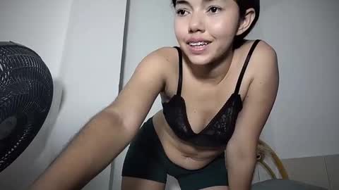 Snapshot of steffharris chatting on February 5, 2025, 6:13 am stefany online show from February 5, 2025, 6:13 am