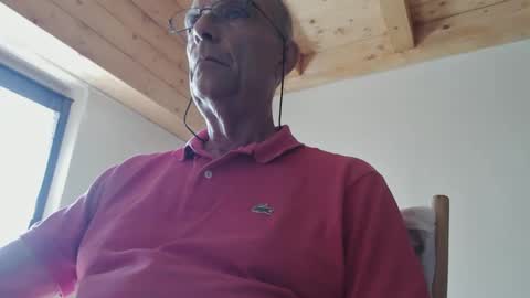 Snapshot of stefi444466 chatting on May 14, 2026, 1:07 pm stefi444466 online show from May 14, 2026, 1:07 pm