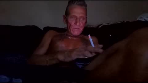 Snapshot of stefy1037 chatting on May 11, 2026, 2:50 am stefy1037 online show from May 11, 2026, 2:50 am